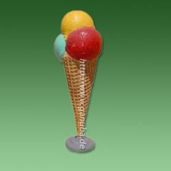 Dekorations-Figur Eis mit vier Kugeln