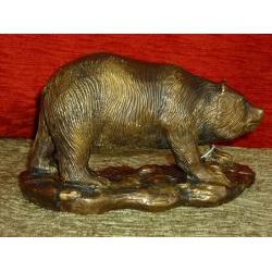 Kleine Bronzeskulptur Bär
