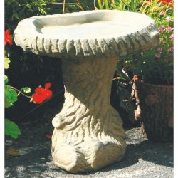 Vogelbad - Baum
