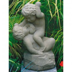 Dekorationsfigur für den Garten Balgende Engel