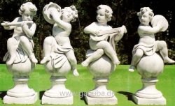 Weiße Garten-Figur Flauto-Tamburello-Mandolino-Coperchi