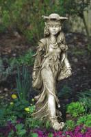 Gartenfigur, Waldbewohnerin gehend SIGRUN aus Steinguss