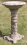Vogelbad auf Säule