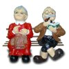 Deko - Figur Oma und Opa sitzen auf einer Bank