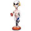 Alien mit Kopfhörern und Getränk...