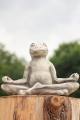 Gartenfigur, Yoga-Frosch XXL

...